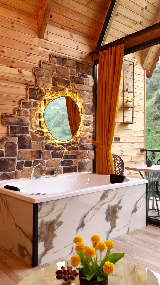 jacuzzi ambiance Bungalow à Çamlıhemşin